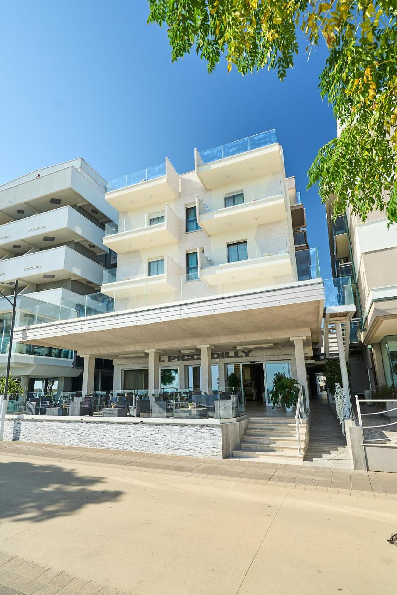 Hotel Piccadilly Bellaria-Igea Marina Esterno foto