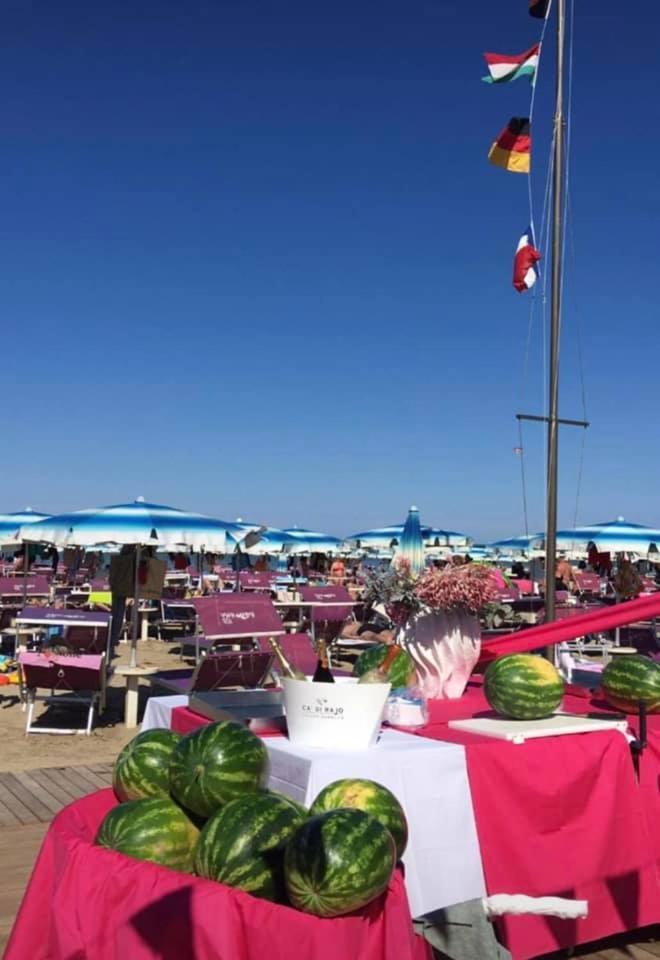 Hotel Piccadilly Bellaria-Igea Marina Esterno foto