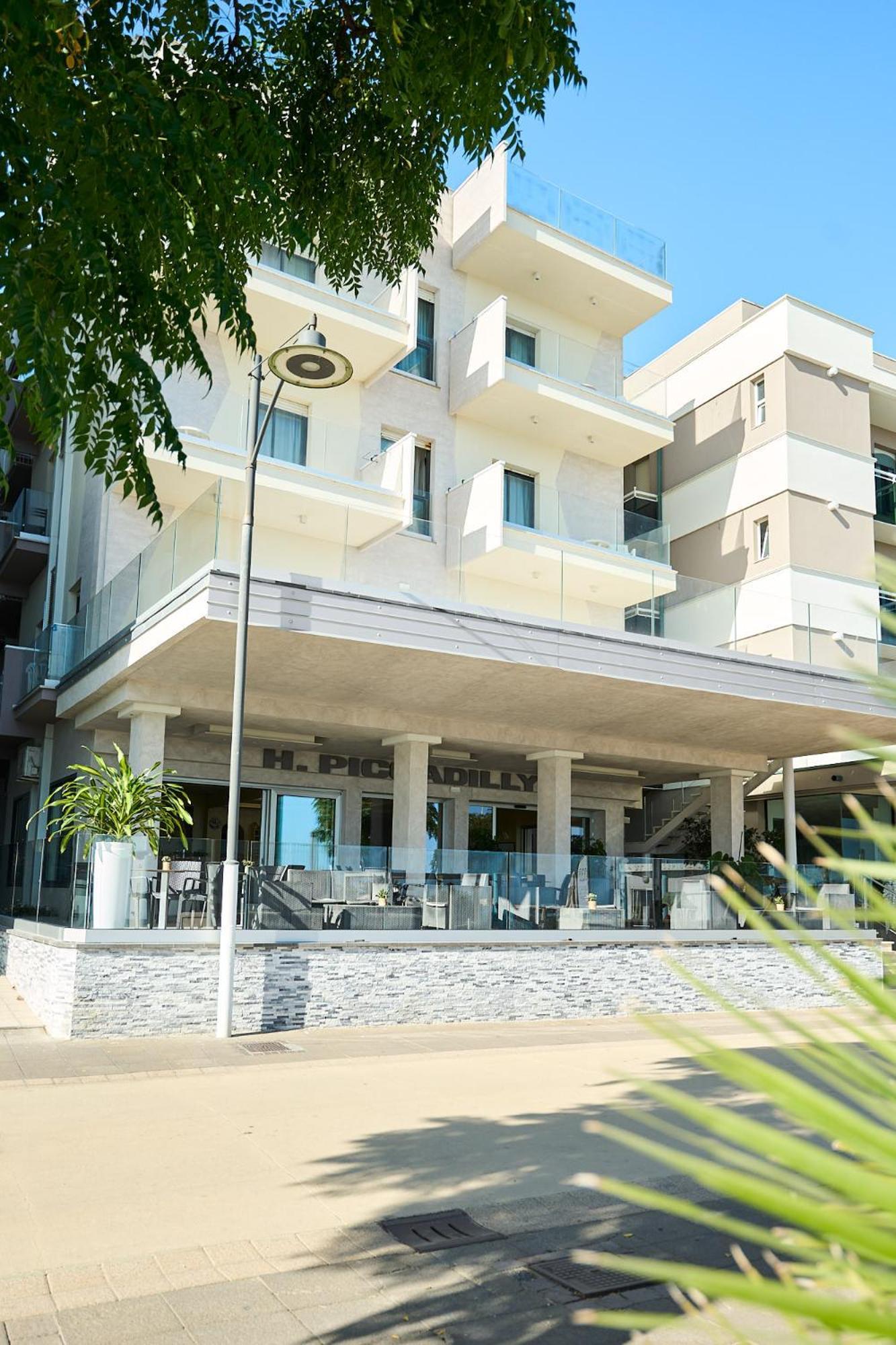 Hotel Piccadilly Bellaria-Igea Marina Esterno foto