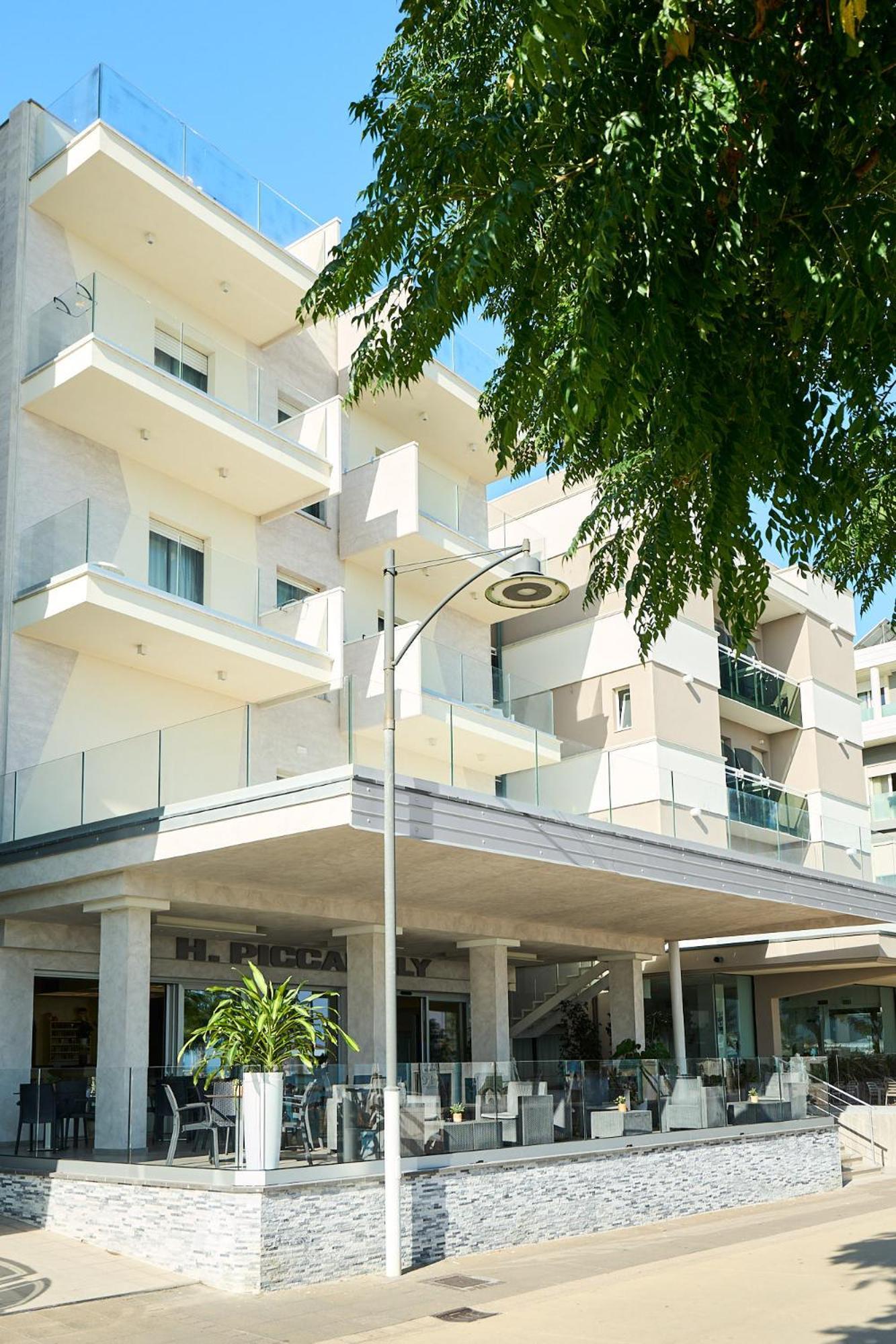 Hotel Piccadilly Bellaria-Igea Marina Esterno foto
