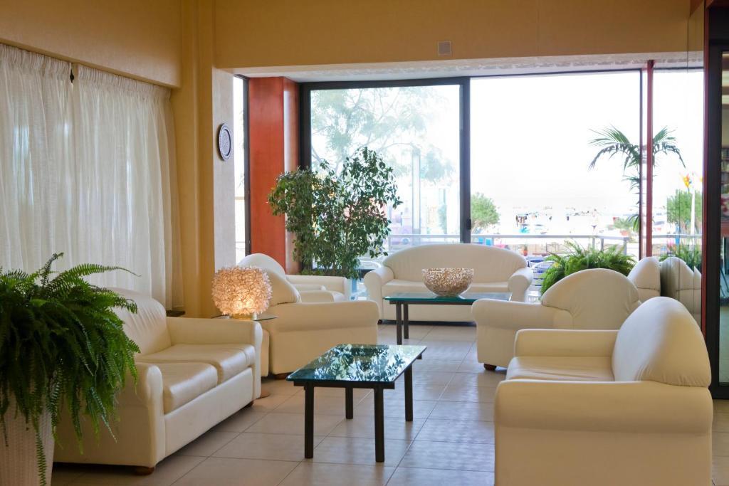 Hotel Piccadilly Bellaria-Igea Marina Esterno foto